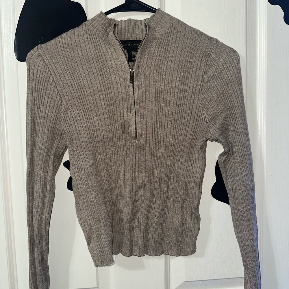 House of Harlow 1960 Gray Ribbed Half-Zip Sweater
